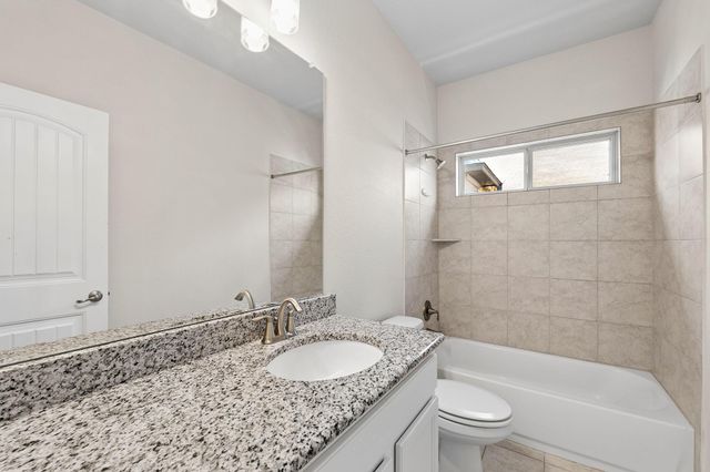 3240 E Whitestone BLVD 4, Cedar Park, TX 78613
