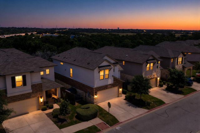 3240 E Whitestone BLVD 4, Cedar Park, TX 78613