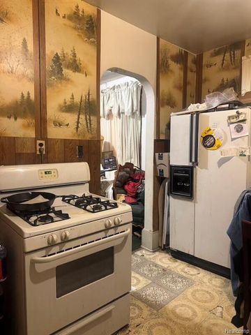 3416 Comstock Street, Hamtramck, MI 48212