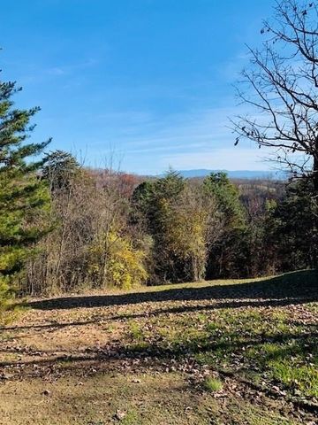2 Sunset View Road, Sevierville, TN 37876