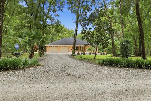 1610 STRATHCONA AVENUE, Deland, FL 32720