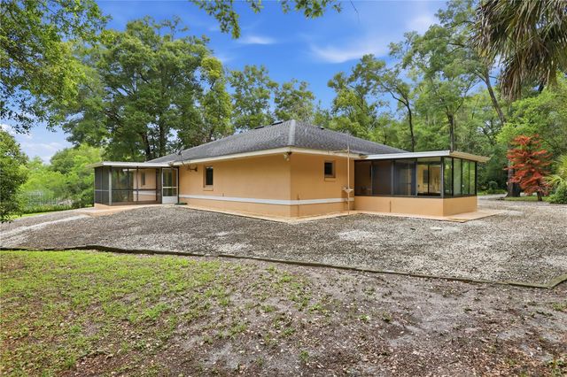 1610 STRATHCONA AVENUE, Deland, FL 32720