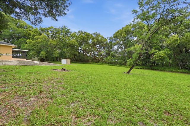 1610 STRATHCONA AVENUE, Deland, FL 32720