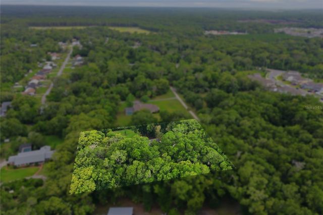 1610 STRATHCONA AVENUE, Deland, FL 32720