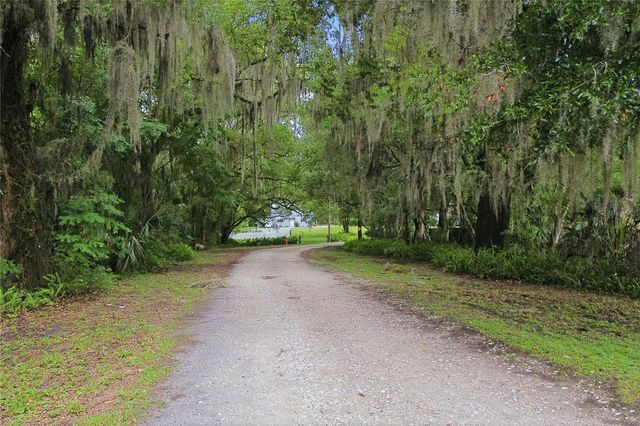 1610 STRATHCONA AVENUE, Deland, FL 32720