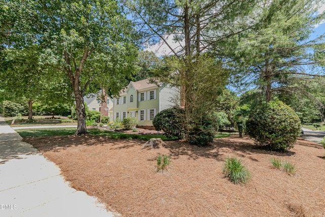 8200 Mourning Dove Road, Raleigh, NC 27615