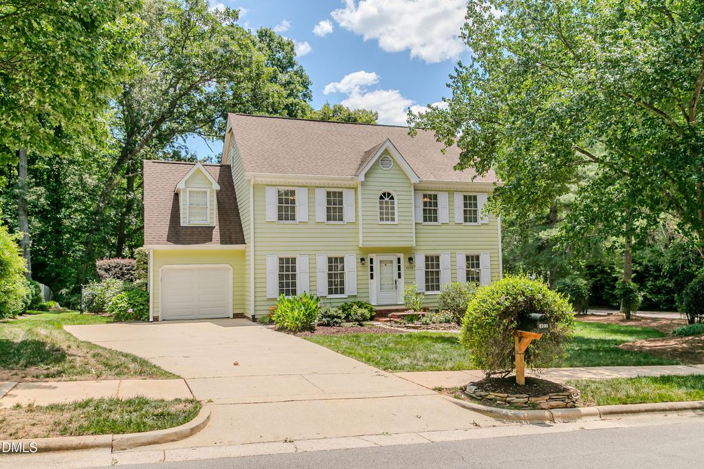 8200 Mourning Dove Road, Raleigh, NC 27615