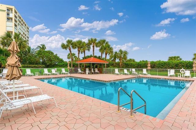 3870 N Highway A1a 304, Hutchinson Island, FL 34949