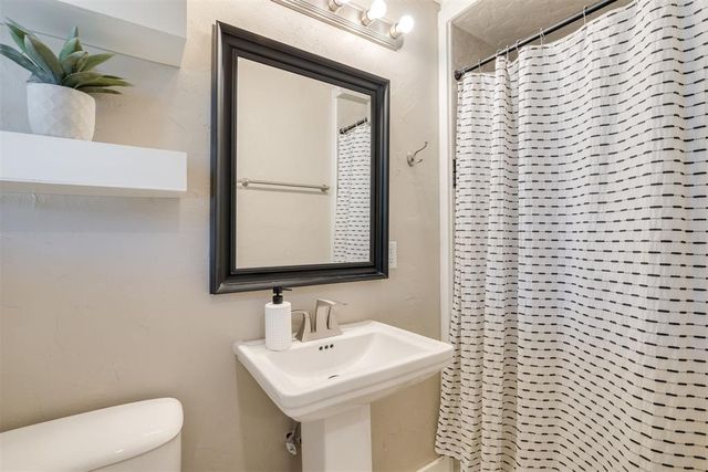 10312 Whitehaven Road, Oklahoma City, OK 73120