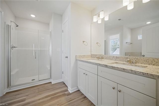 7409 Hooper St, Norfolk, VA 23513