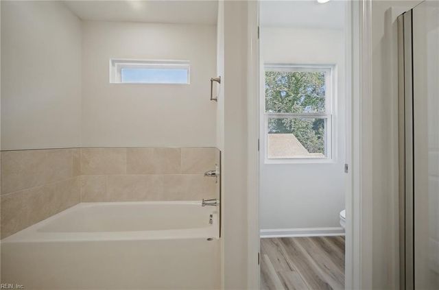 7409 Hooper St, Norfolk, VA 23513