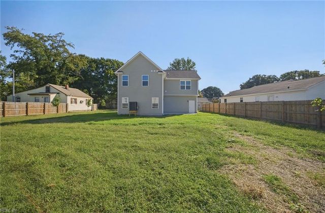 7409 Hooper St, Norfolk, VA 23513