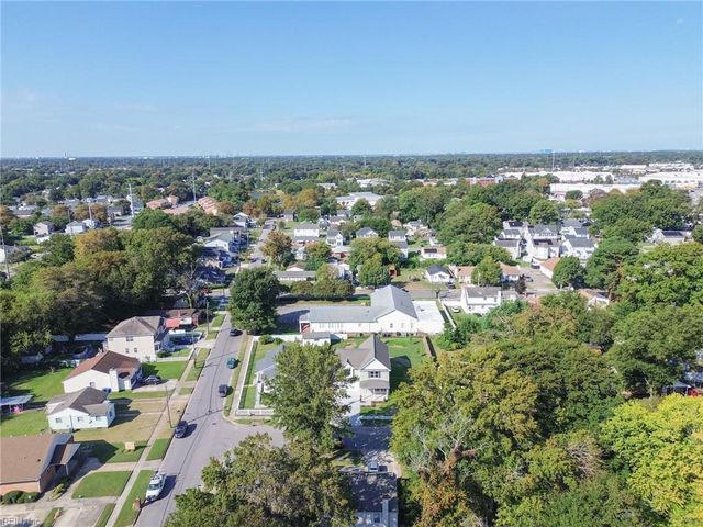 7409 Hooper St, Norfolk, VA 23513