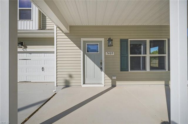 7409 Hooper St, Norfolk, VA 23513