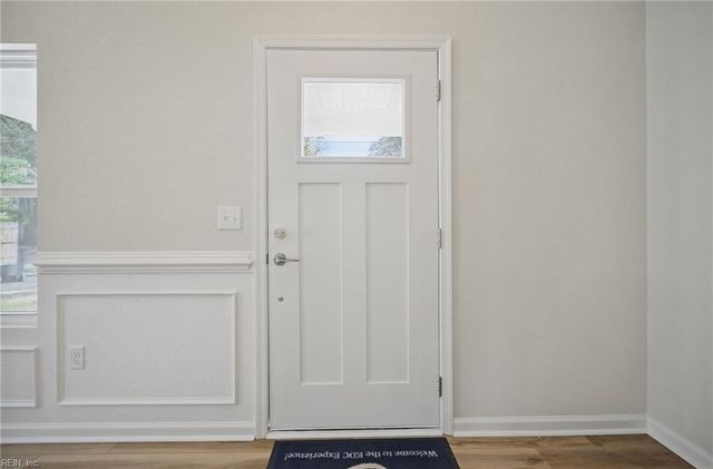 7409 Hooper St, Norfolk, VA 23513