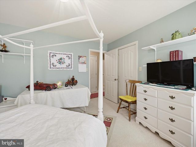 112 PLANTATION DR, Hagerstown, MD 21740