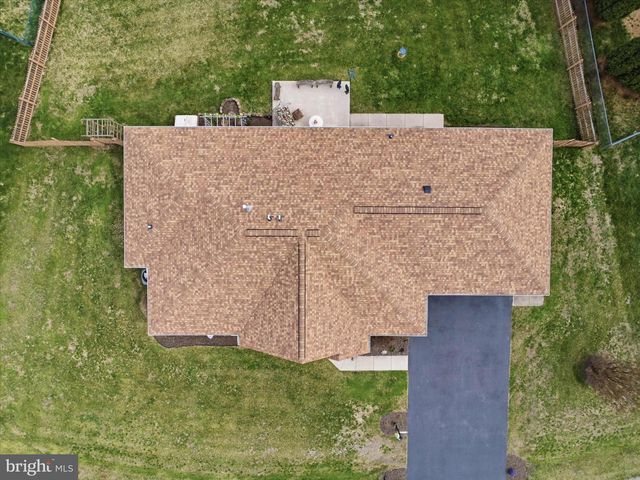 112 PLANTATION DR, Hagerstown, MD 21740