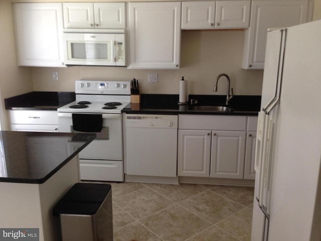 5863 BANNING PL, Burke, VA 22015