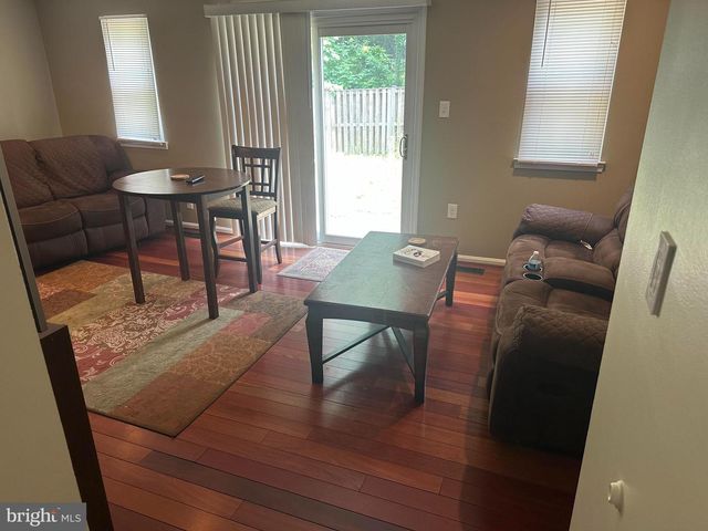 5863 BANNING PL, Burke, VA 22015
