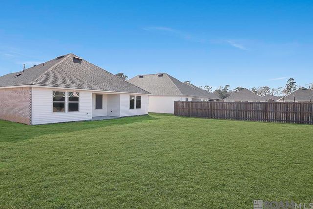 7800 Collin Trails, Denham Springs, LA 70726