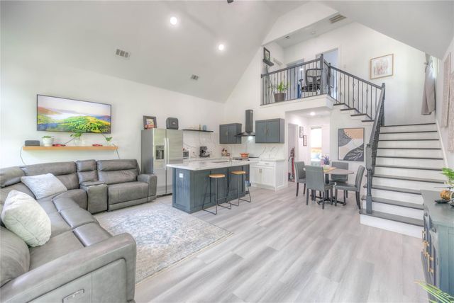 175 Water Oak, Livingston, TX 77351