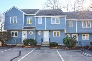 40 Merrimack Drive, Merrimack, NH 03054