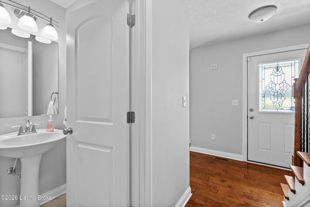 200 Huckaberry St, Elizabethtown, KY 42701