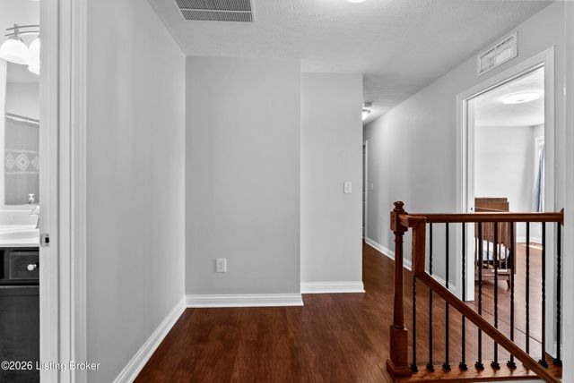 200 Huckaberry St, Elizabethtown, KY 42701