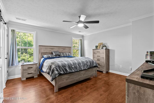 200 Huckaberry St, Elizabethtown, KY 42701