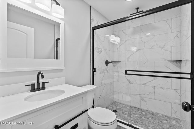 200 Huckaberry St, Elizabethtown, KY 42701