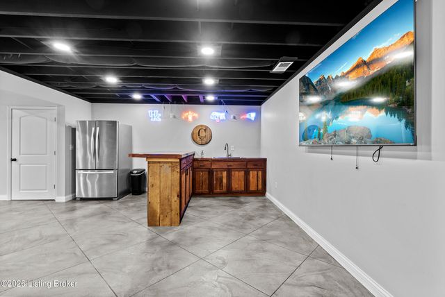 200 Huckaberry St, Elizabethtown, KY 42701