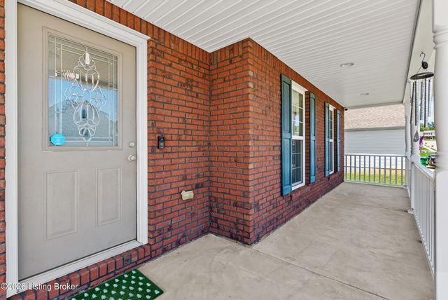 200 Huckaberry St, Elizabethtown, KY 42701