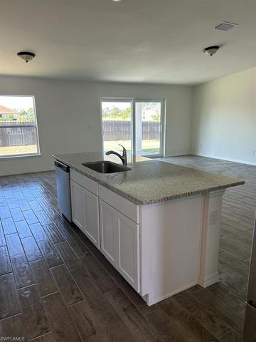 3626 NE 19 AVE, Cape Coral, FL 33909