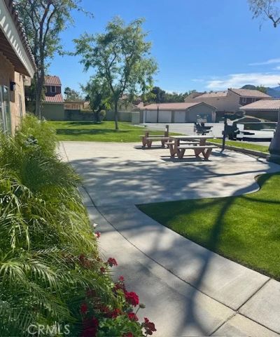 303 tava Lane, Palm Desert, CA 92211