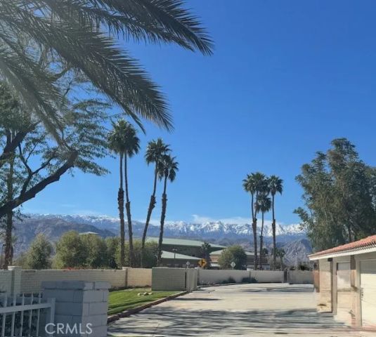 303 tava Lane, Palm Desert, CA 92211