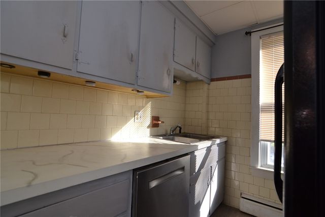 24 Arnold Street, Lincoln, RI 02865