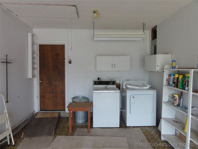 714 S Hickory Street, Nowata, OK 74048