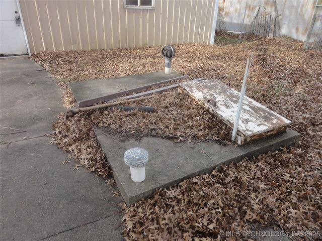 714 S Hickory Street, Nowata, OK 74048