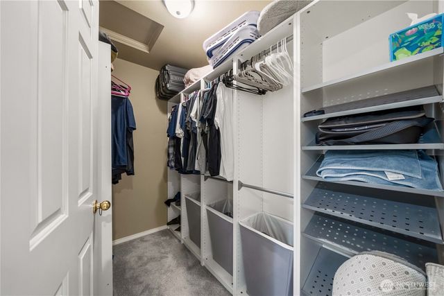 3249 Lois Lane, Enumclaw, WA 98022