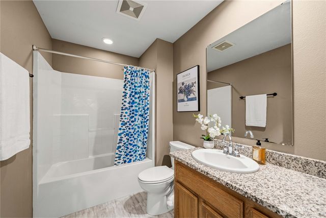 3249 Lois Lane, Enumclaw, WA 98022