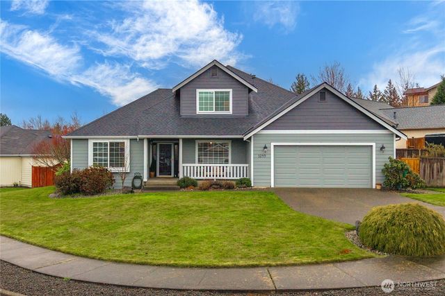 3249 Lois Lane, Enumclaw, WA 98022