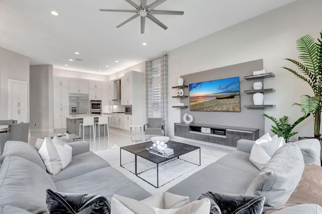9035 Dulcetto Court, Boca Raton, FL 33496
