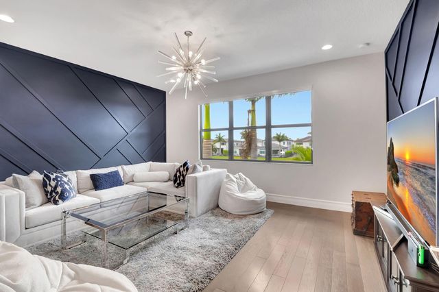 9035 Dulcetto Court, Boca Raton, FL 33496