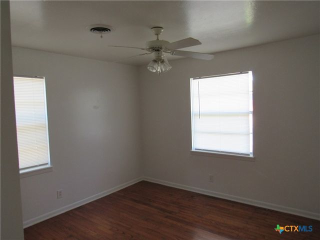 1200 Jefferies Avenue, Killeen, TX 76543