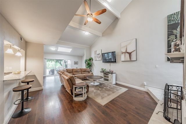 2517 Country Place, Carrollton, TX 75006