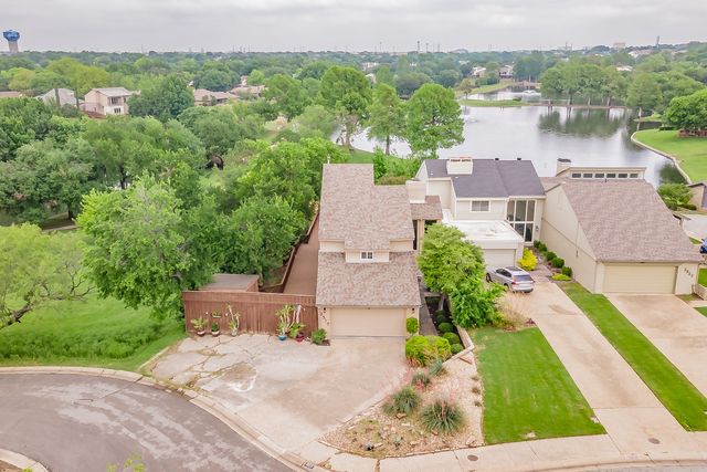 2517 Country Place, Carrollton, TX 75006