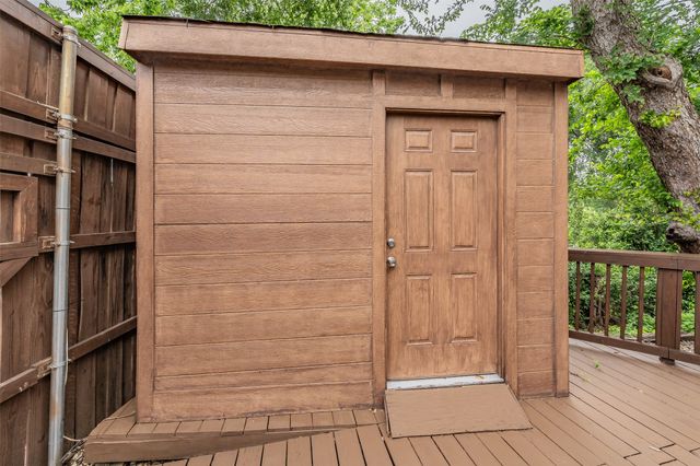 2517 Country Place, Carrollton, TX 75006