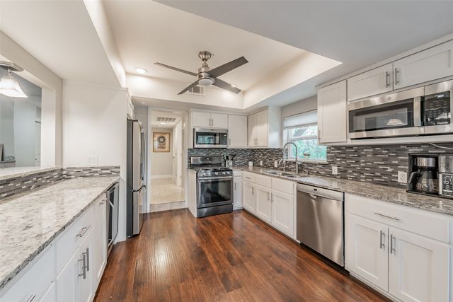 2517 Country Place, Carrollton, TX 75006