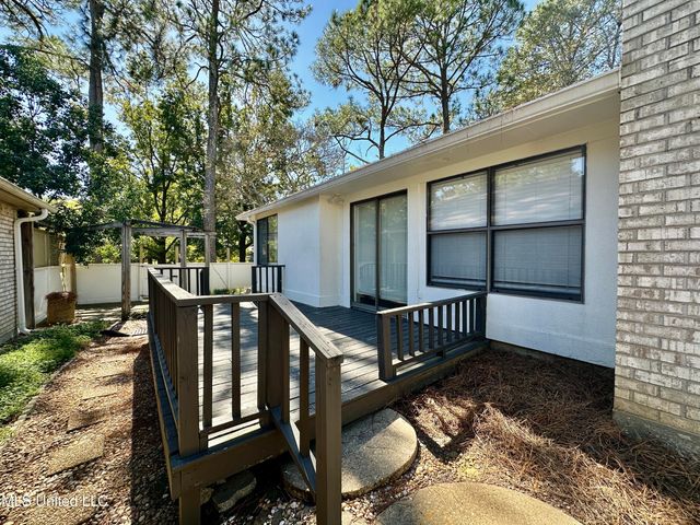 157 Caribbean Cove, Clinton, MS 39056