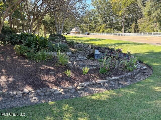 157 Caribbean Cove, Clinton, MS 39056